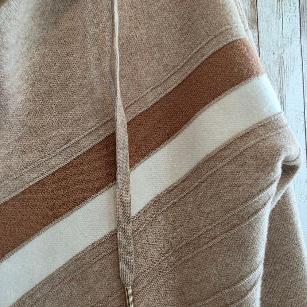 Women's Cynthia Rowley XS Beige Hoodie - Picture 4 of 10